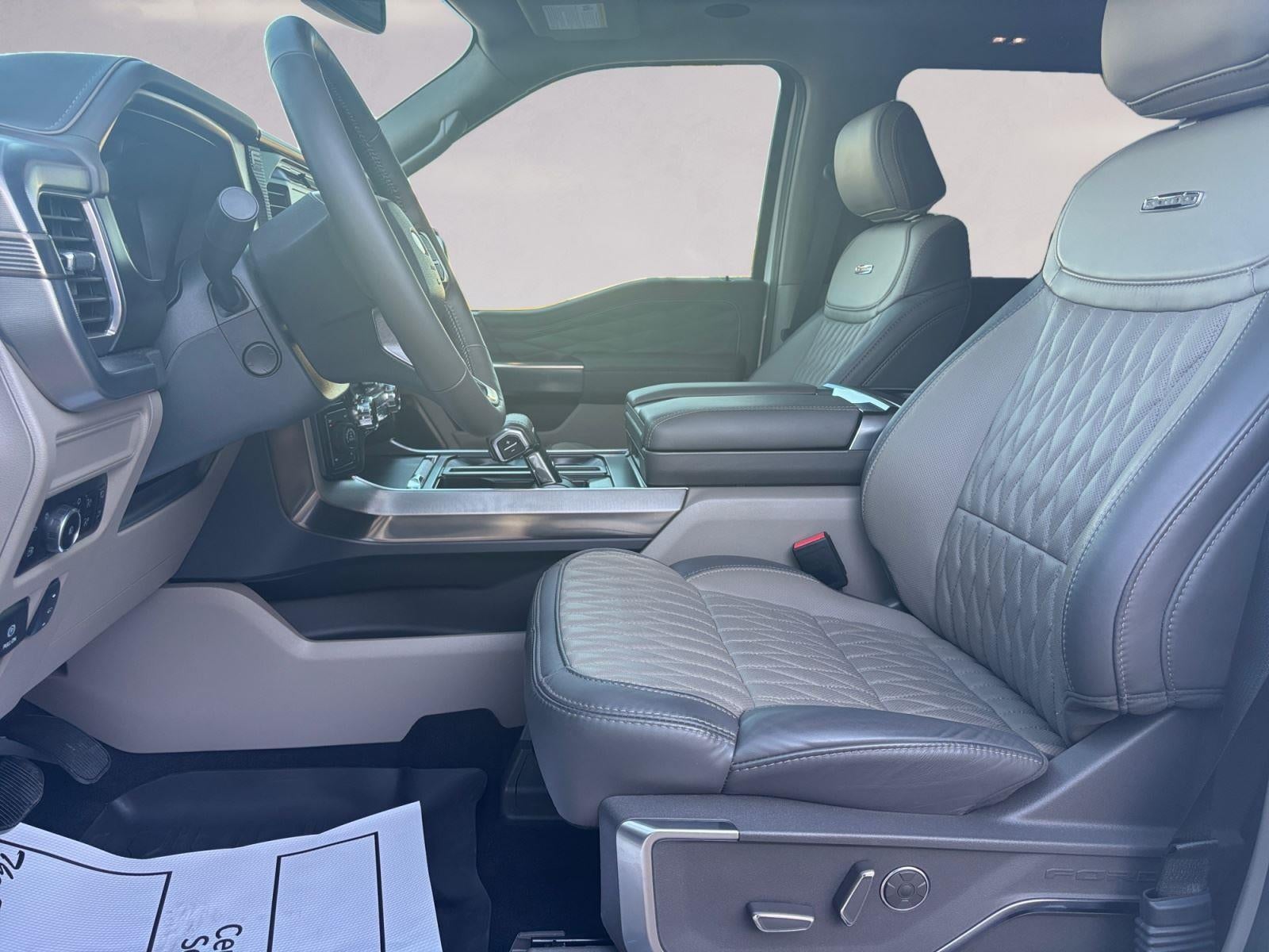 2025 Ford F-150 Platinum