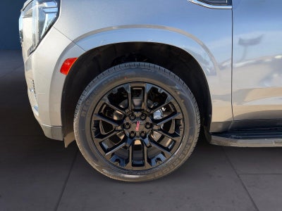 2022 GMC Yukon XL SLE