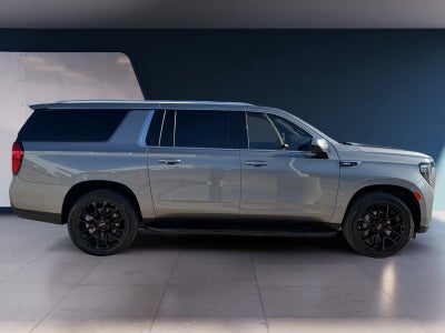 2022 GMC Yukon XL SLE