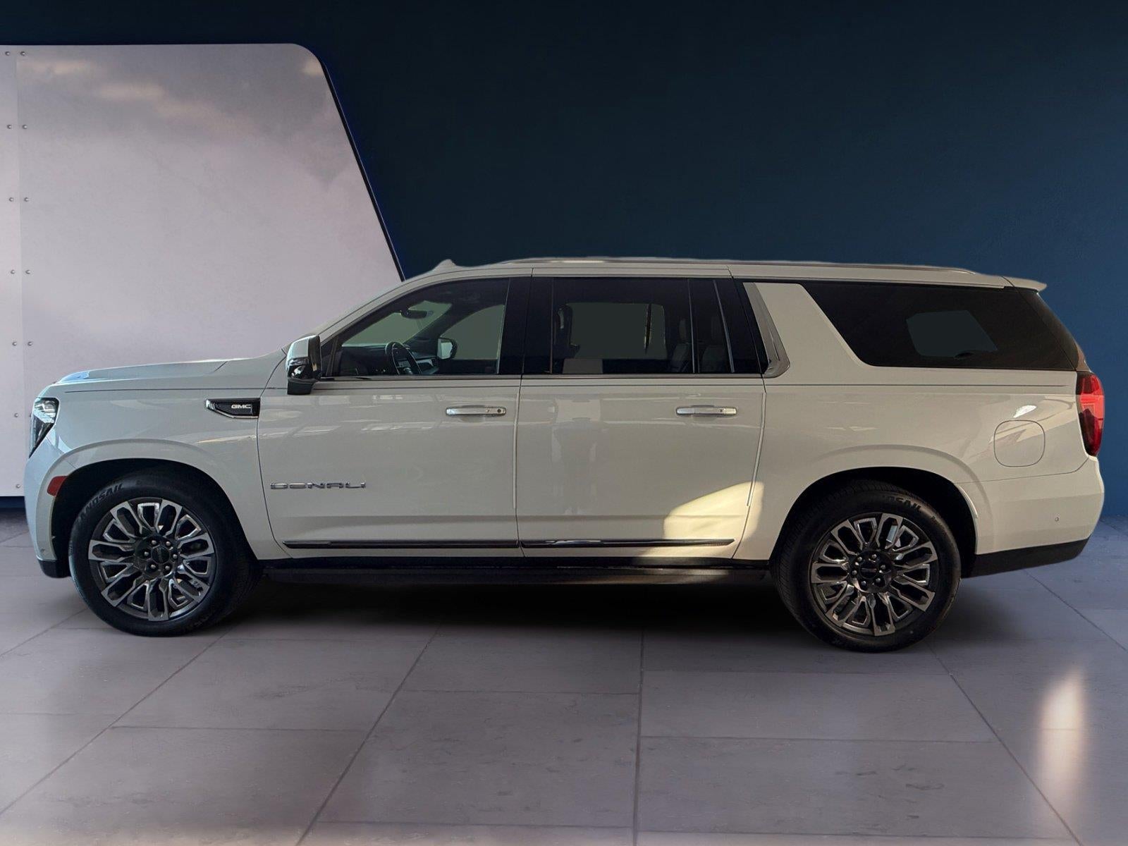 2024 GMC Yukon XL Denali Ultimate