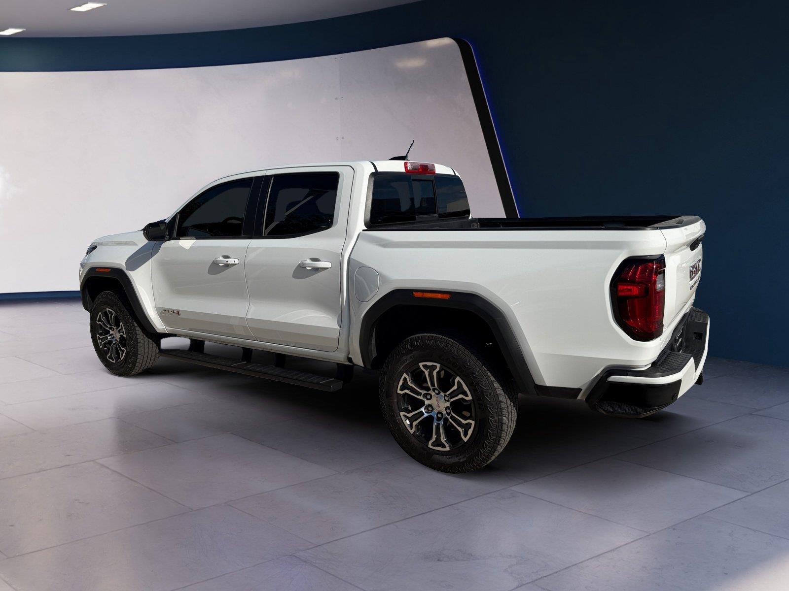 2025 GMC Canyon AT4