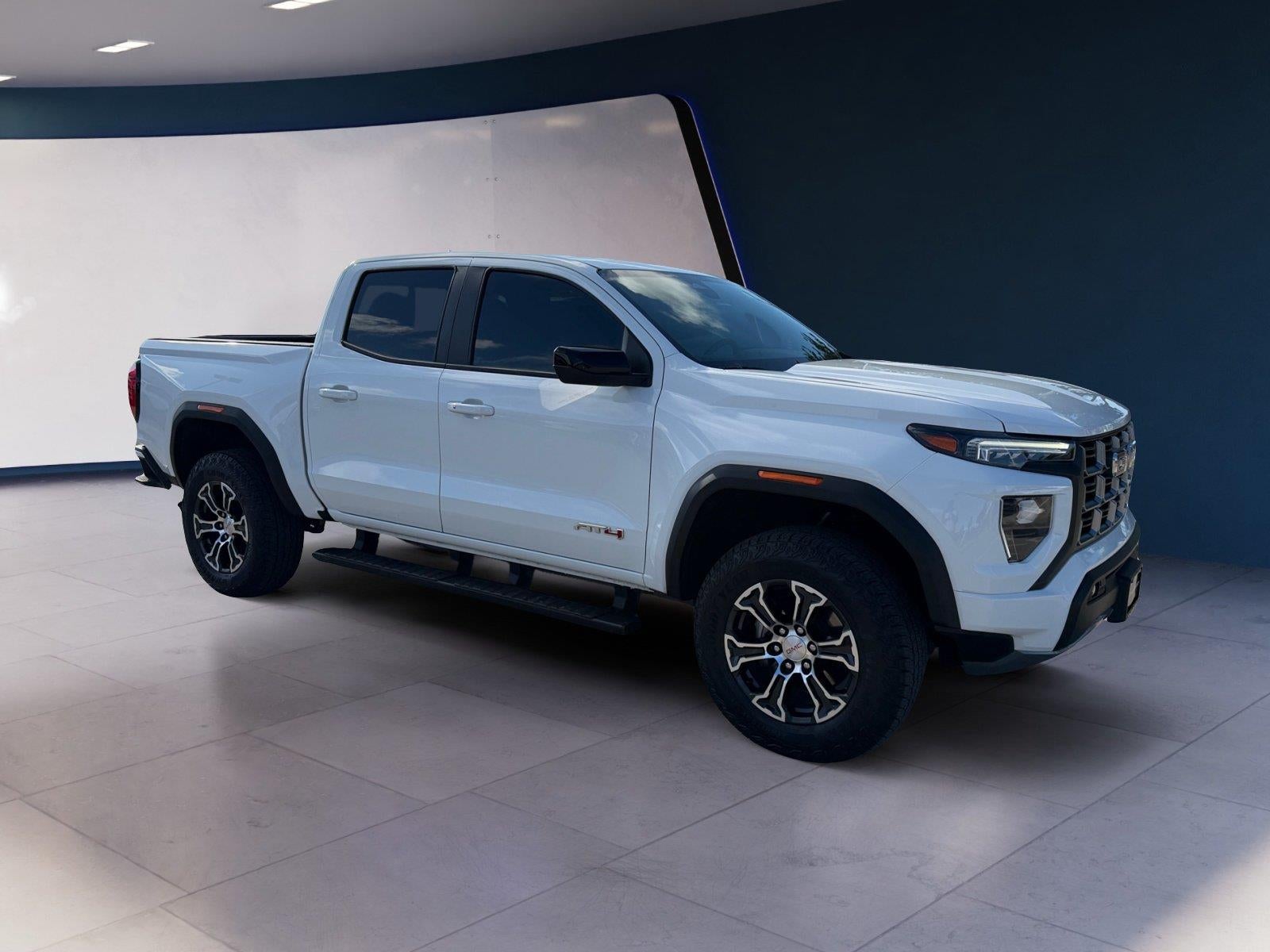 2025 GMC Canyon AT4