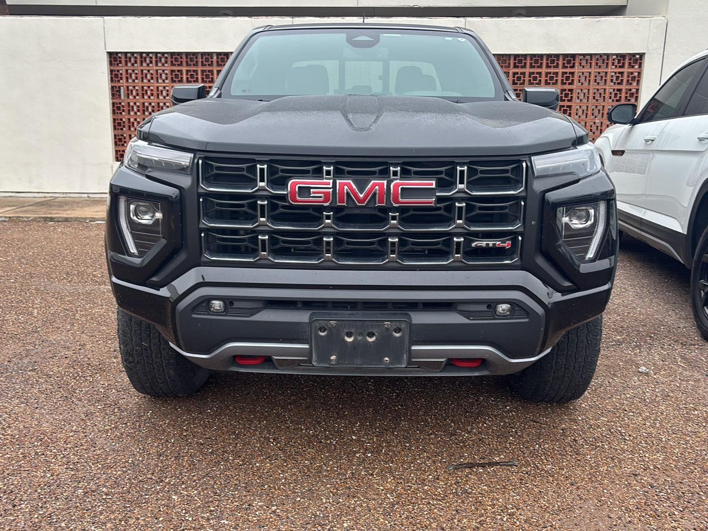 2023 GMC Canyon AT4