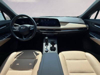 2024 Cadillac XT4 Luxury