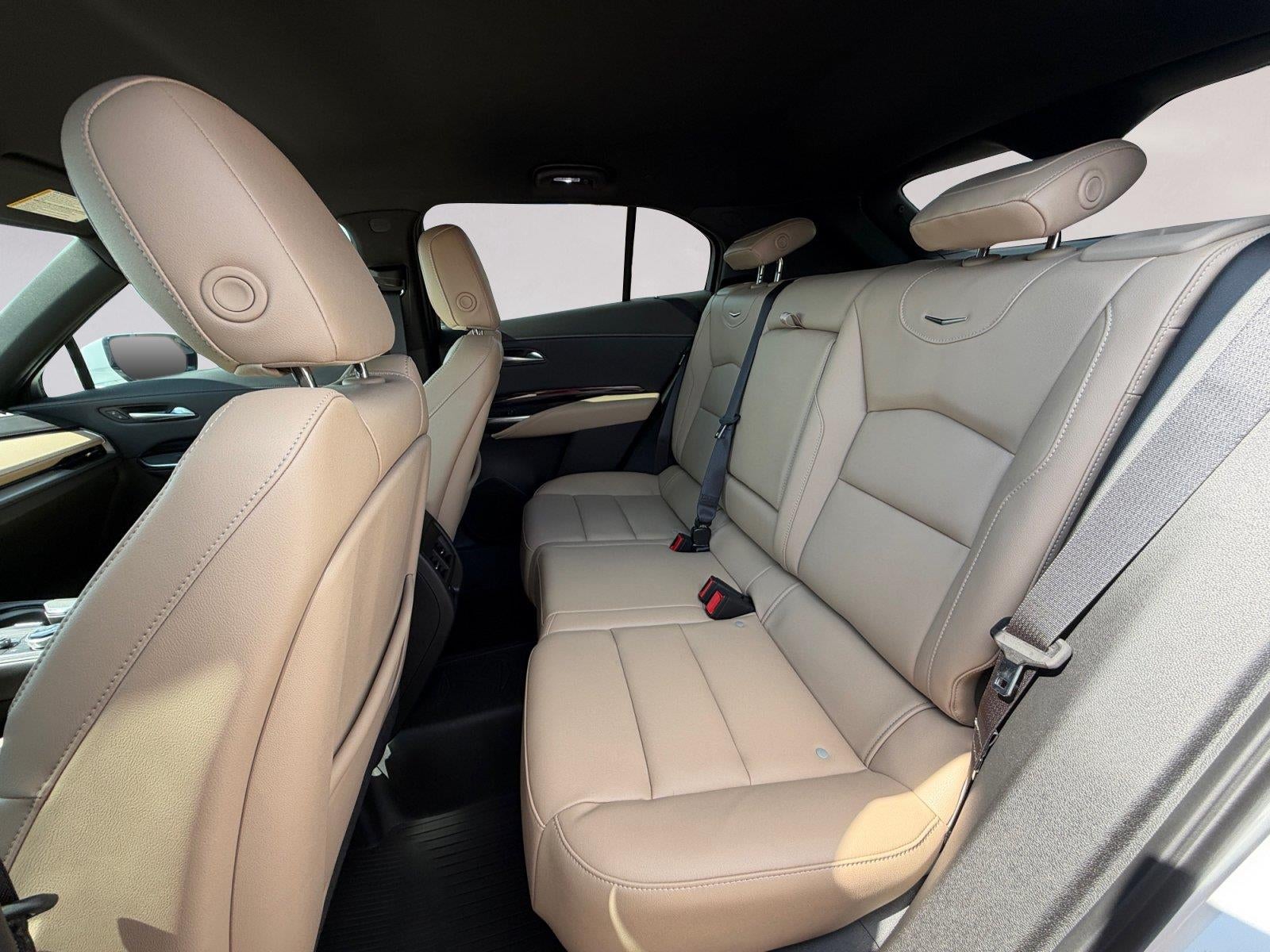 2024 Cadillac XT4 Luxury