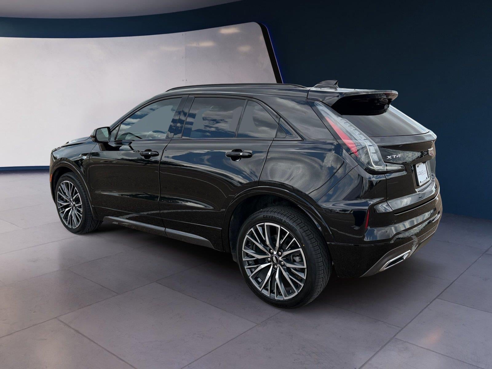 2024 Cadillac XT4 Sport