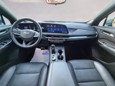 2025 Cadillac XT4 Sport
