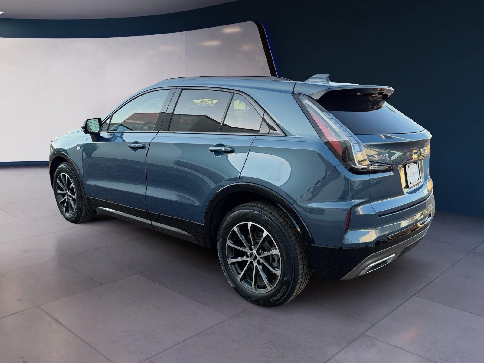 2025 Cadillac XT4 Sport