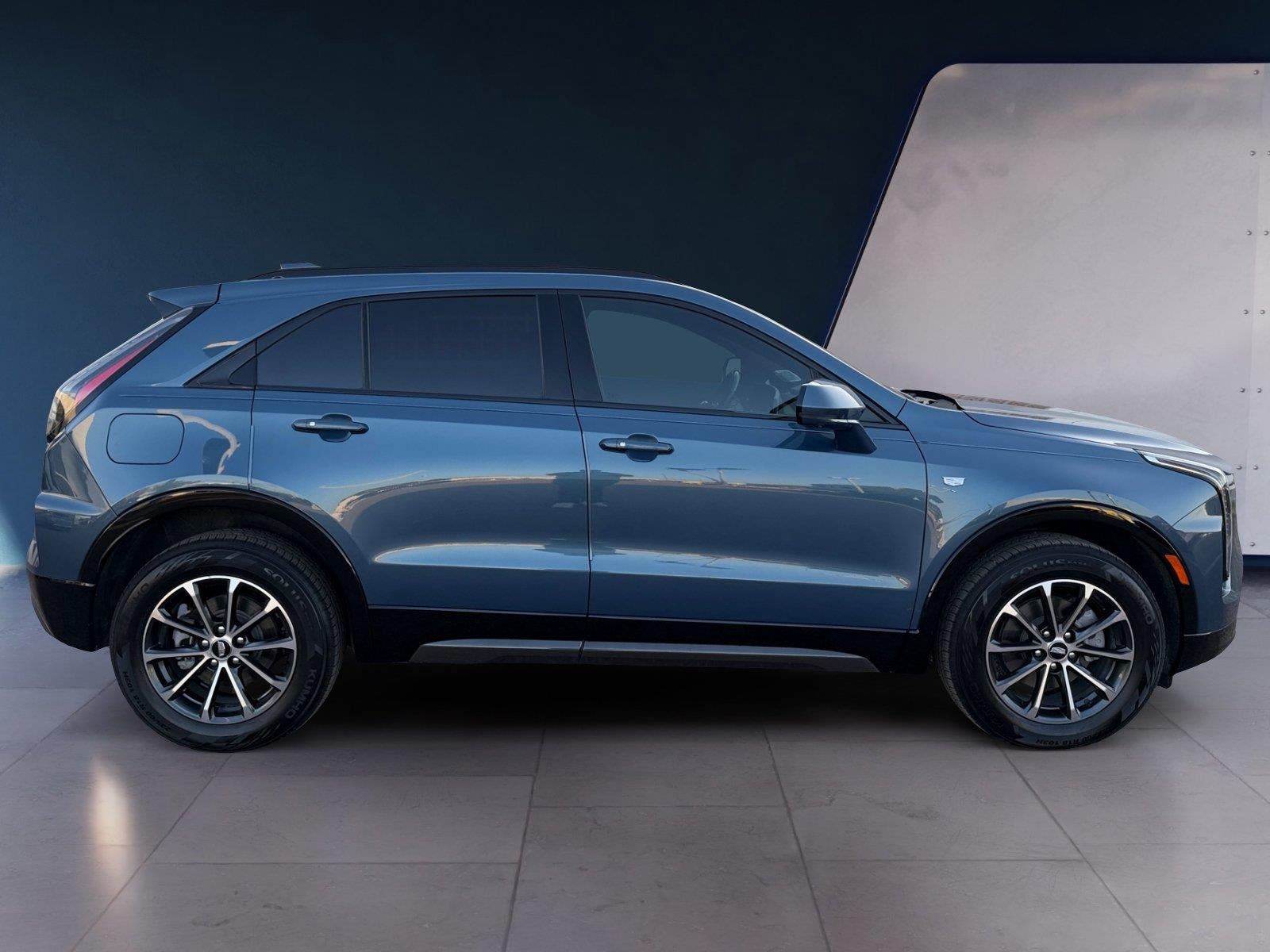 2025 Cadillac XT4 Sport