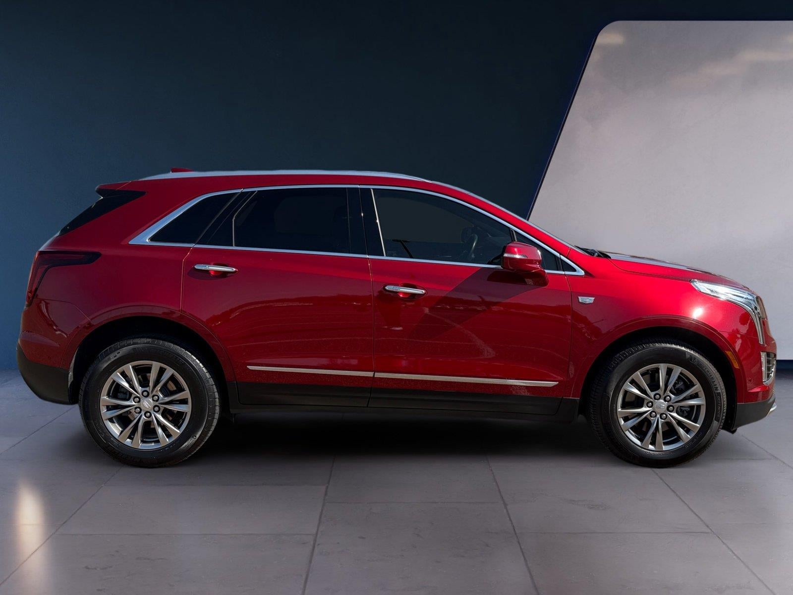 2021 Cadillac XT5 FWD Premium Luxury