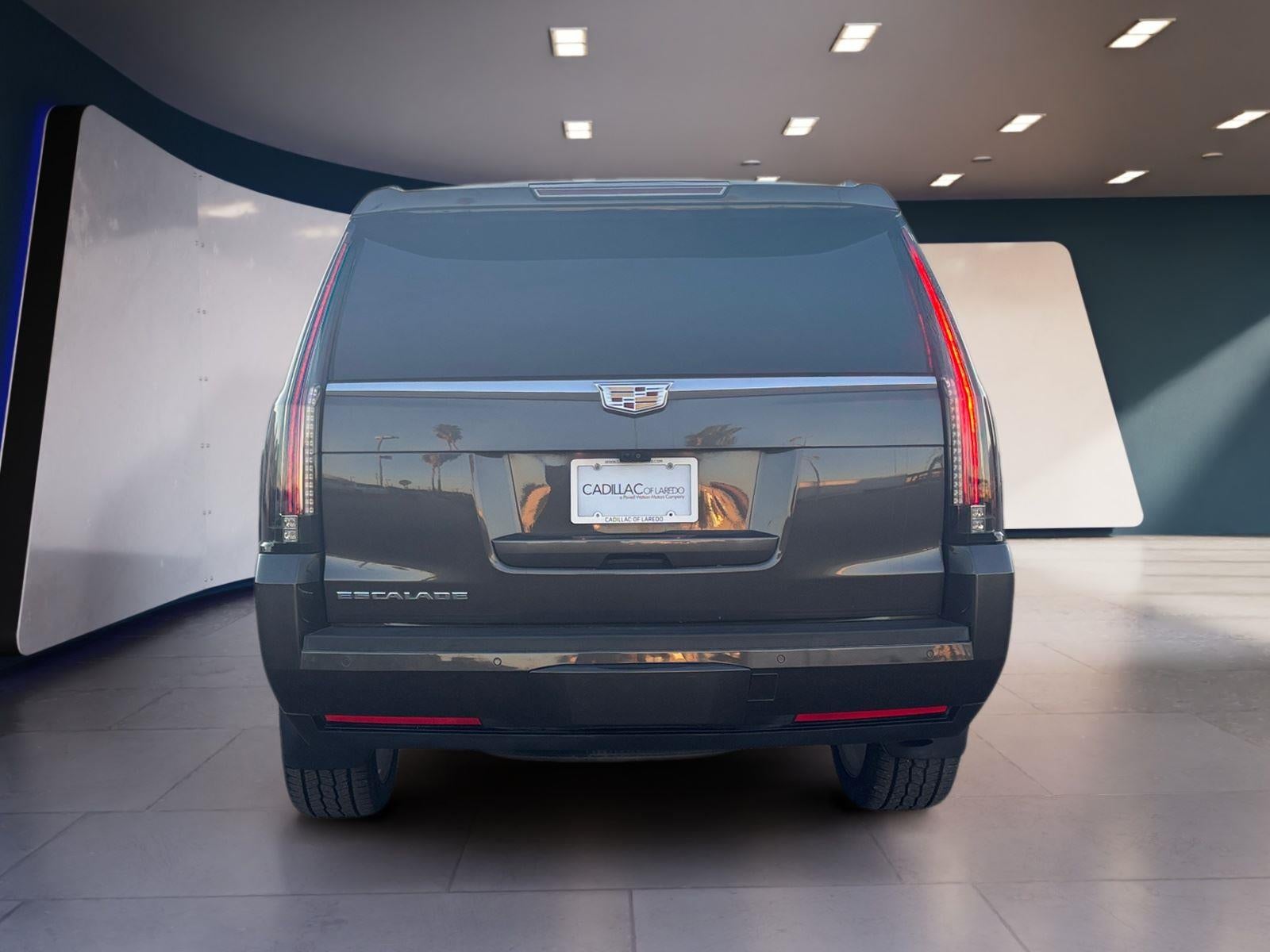 2020 Cadillac Escalade Luxury