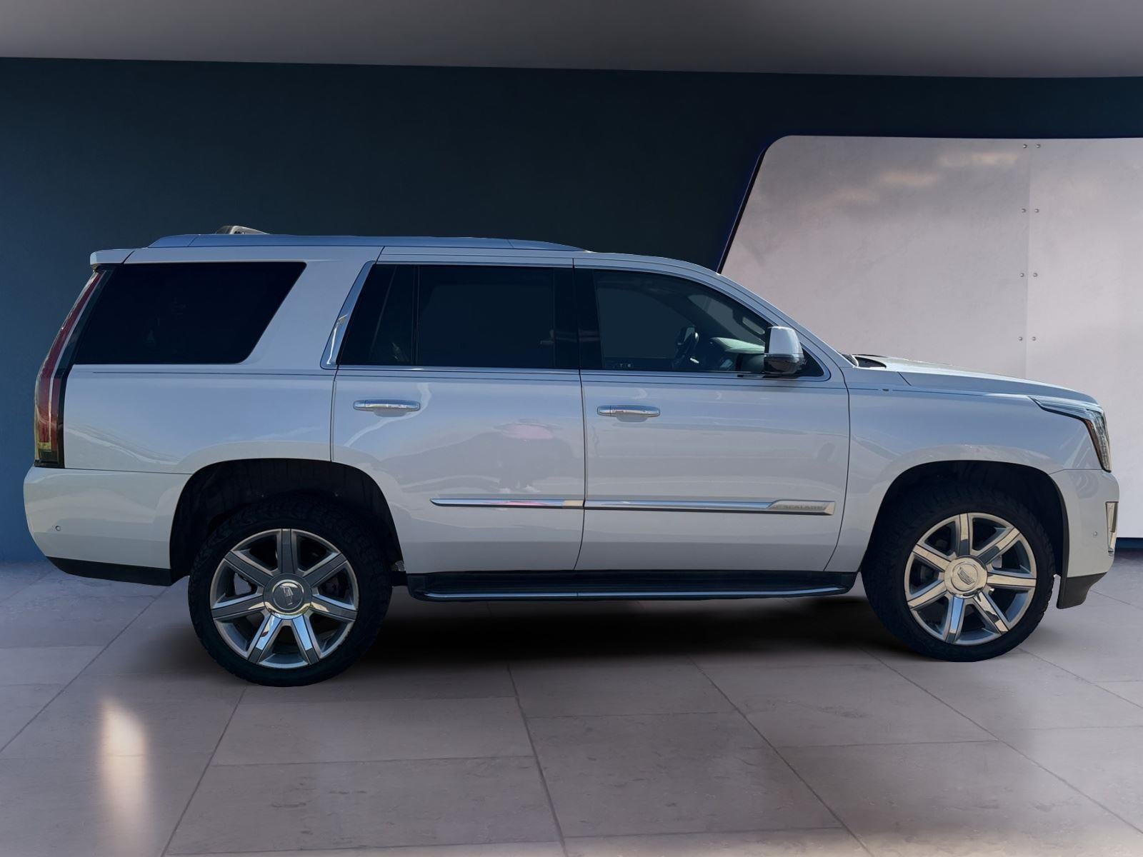 2019 Cadillac Escalade Luxury