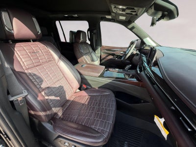 2023 Cadillac Escalade ESV Sport Platinum
