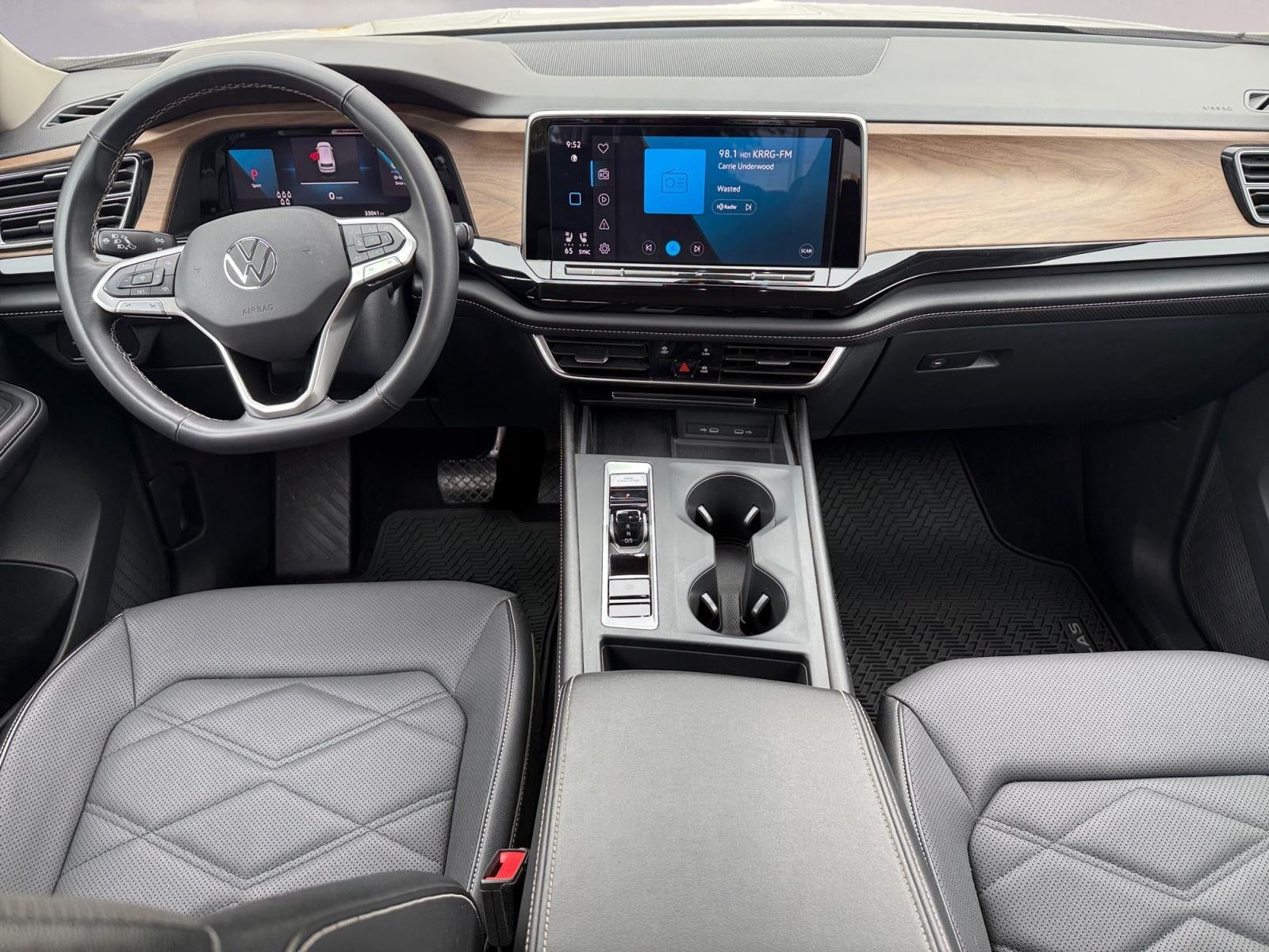 2024 Volkswagen Atlas 2.0T SE