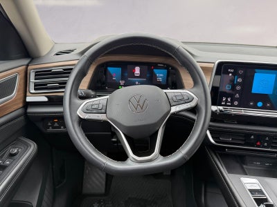 2024 Volkswagen Atlas 2.0T SE