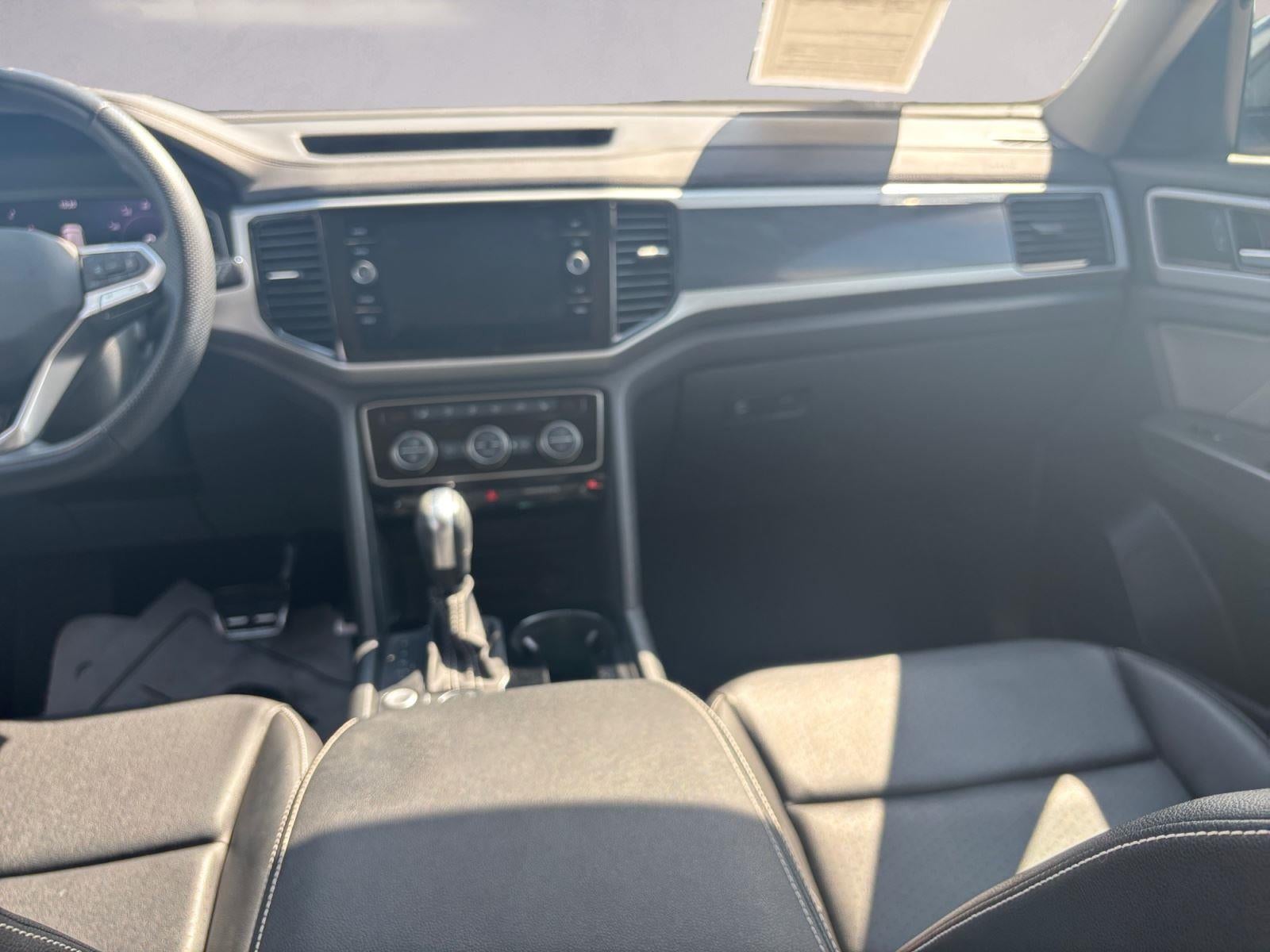 2023 Volkswagen Atlas 3.6L V6 SEL R-Line Black