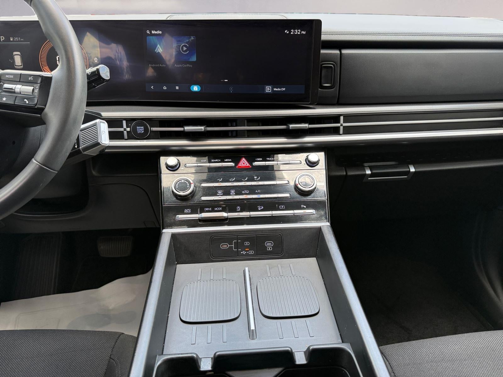 2024 Hyundai Santa Fe SE