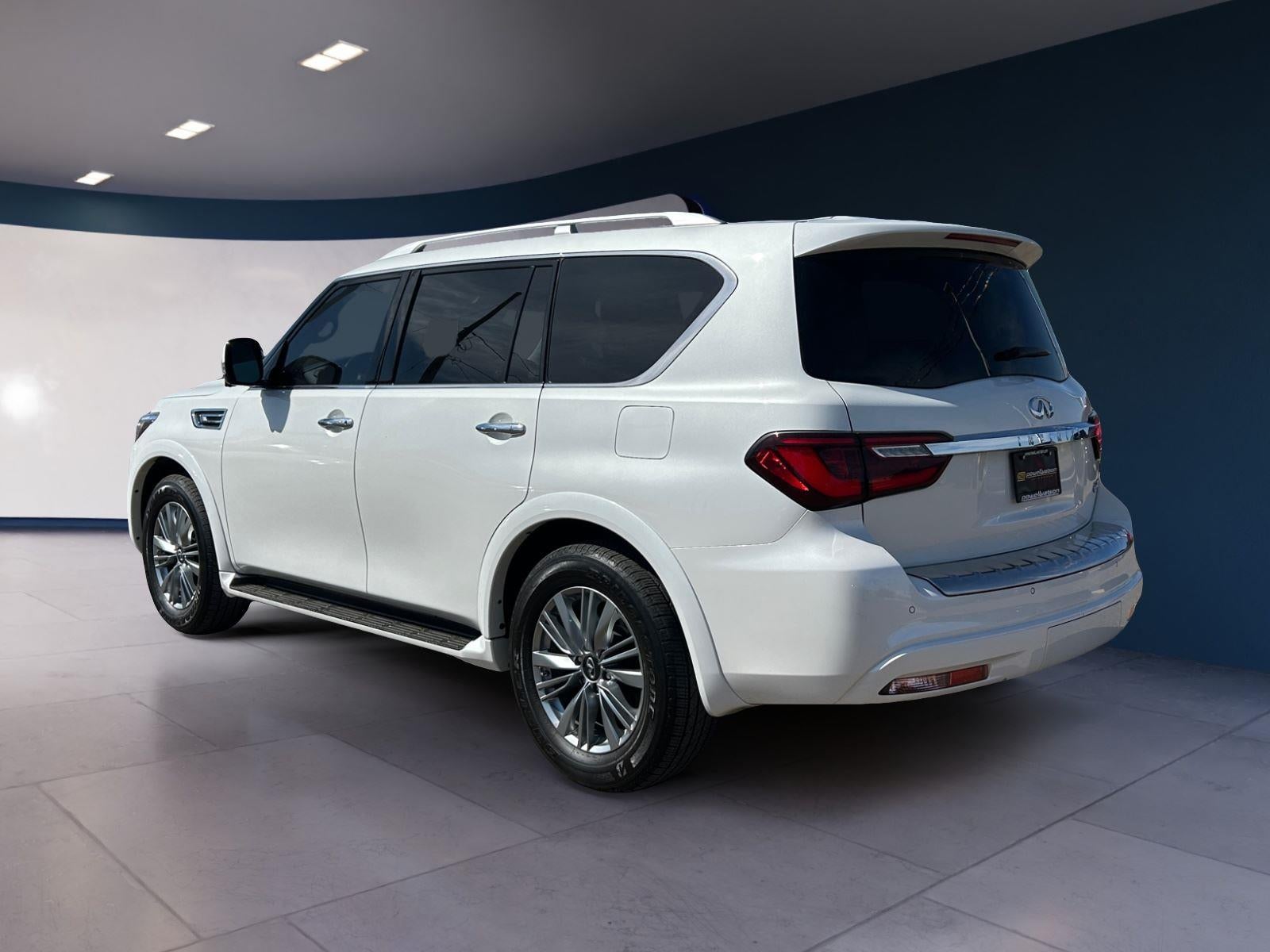 2022 INFINITI QX80 LUXE