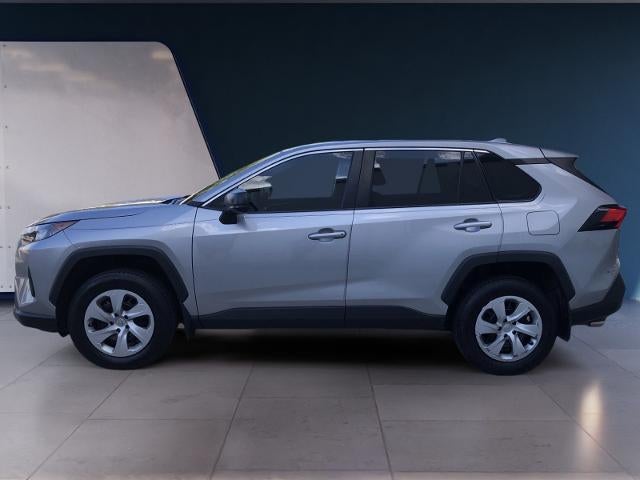 2022 Toyota RAV4 LE FWD (GS)