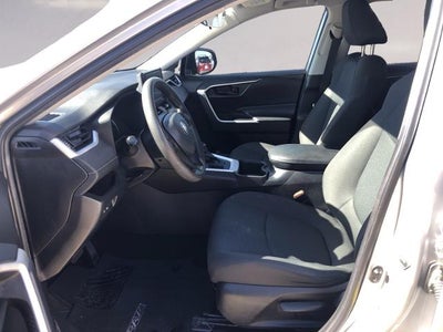 2022 Toyota RAV4 LE FWD (GS)