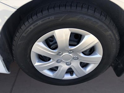 2022 Toyota Camry Hybrid LE CVT (Natl)