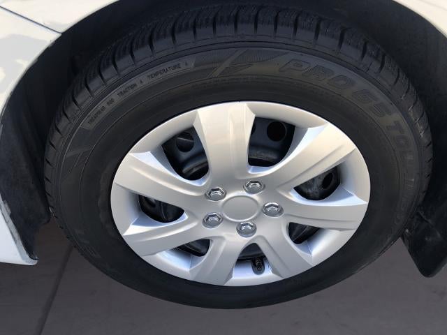 2022 Toyota Camry Hybrid LE CVT (Natl)