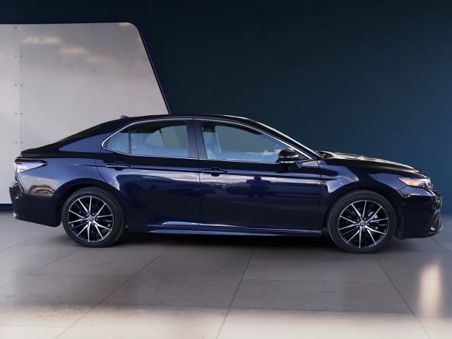 2022 Toyota Camry Hybrid SE CVT (Natl)