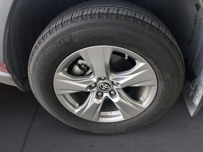 2024 Toyota RAV4 Hybrid LE AWD (Natl)