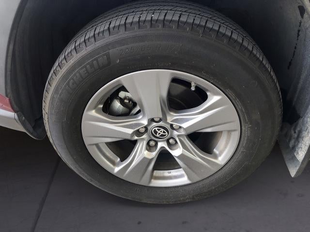 2024 Toyota RAV4 Hybrid LE AWD (Natl)