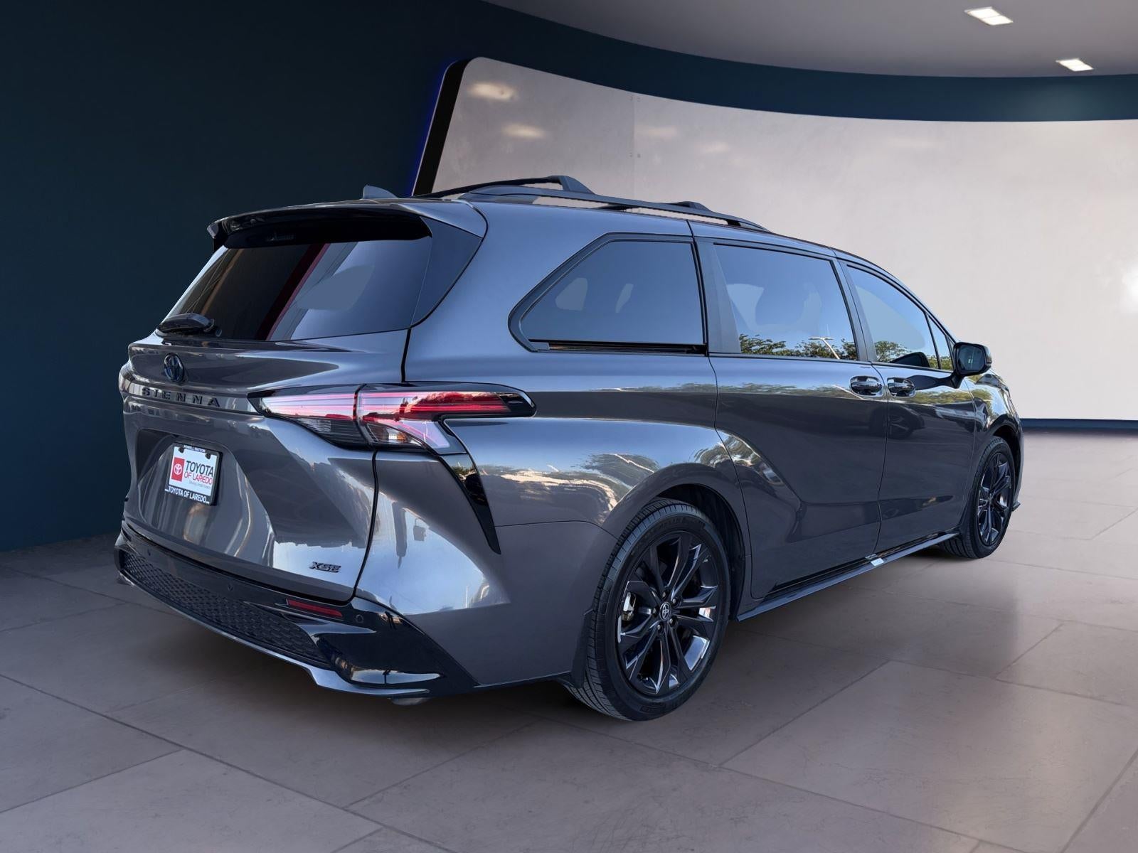 2025 Toyota Sienna XSE