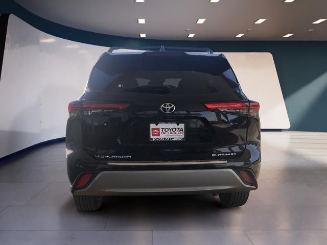 2022 Toyota Highlander Platinum FWD (Natl)