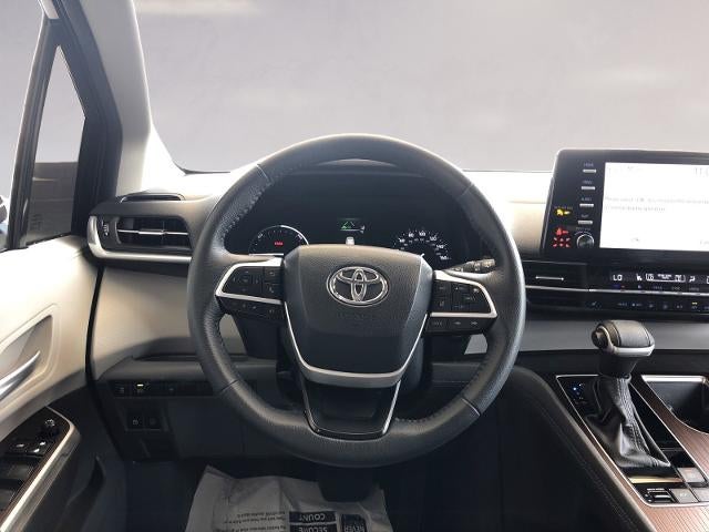 2023 Toyota Sienna XLE FWD 7-Passenger (Natl)