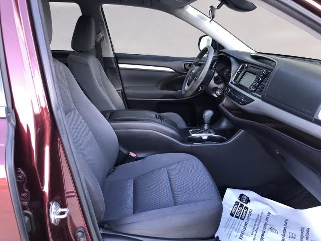 2018 Toyota Highlander LE I4 FWD (Natl)