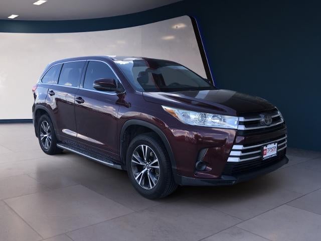 2018 Toyota Highlander LE I4 FWD (Natl)