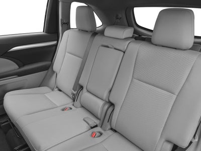 2018 Toyota Highlander LE I4 FWD (Natl)