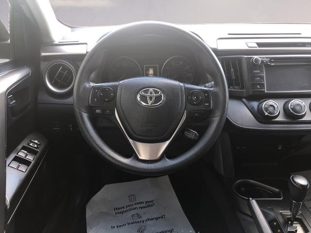 2018 Toyota RAV4 LE FWD (GS)